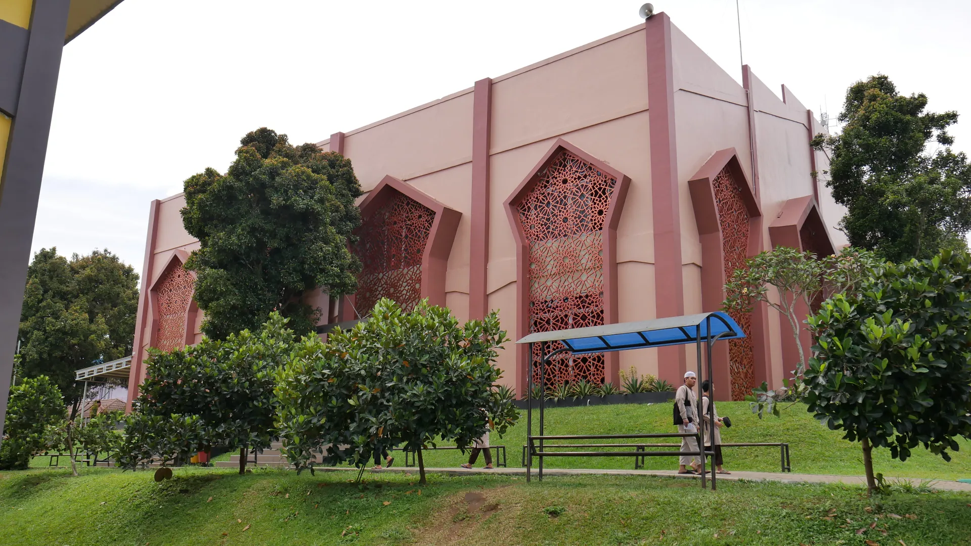 Masjid Abu Bakar Minhajul Haq